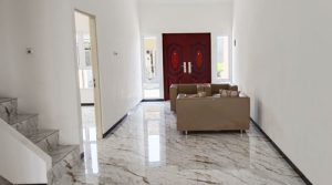 monaco 03 ruang tamu tampak dari ruang tengah