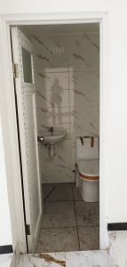 monaco 06 kamar mandi lantai 1